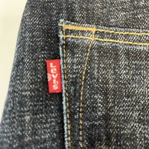 Levis 501 Denim Jeans 40x30 Straight Leg Button Fly Made 1 April 1996 EUC